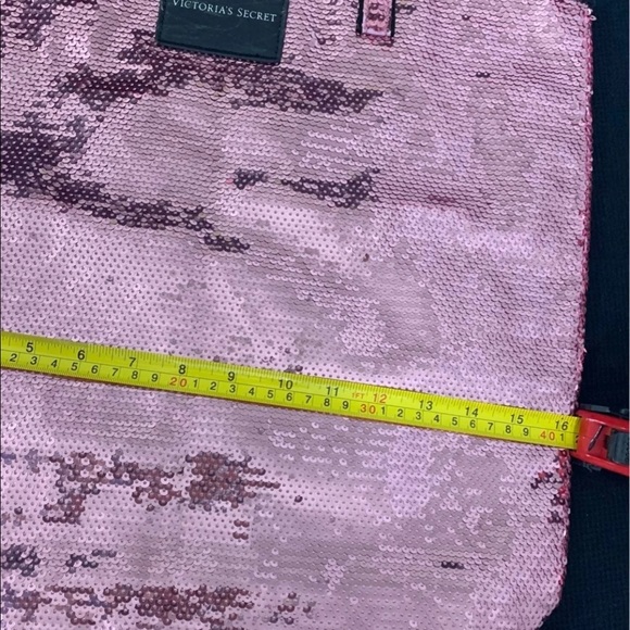 VS SEQUINED BEACH TOTE NEW & RARE - Picture 5 of 6